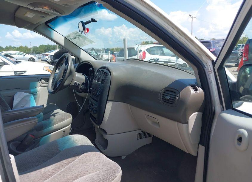 Photo 5 of 2005 Dodge Grand CARAVAN SE (VIN 1D8GP24R85B275451)