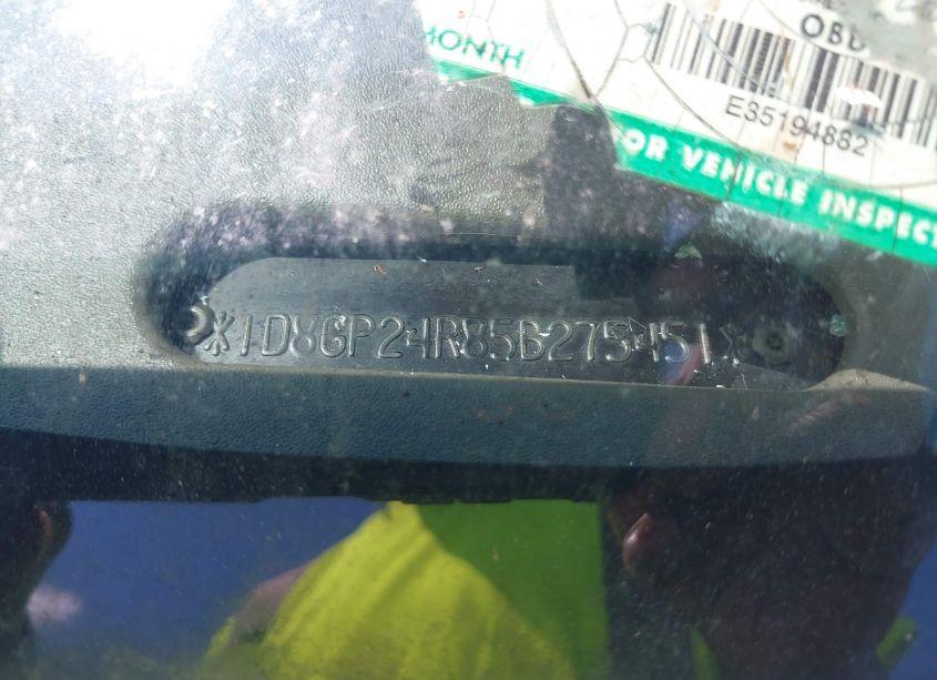 Photo 9 of 2005 Dodge Grand CARAVAN SE (VIN 1D8GP24R85B275451)