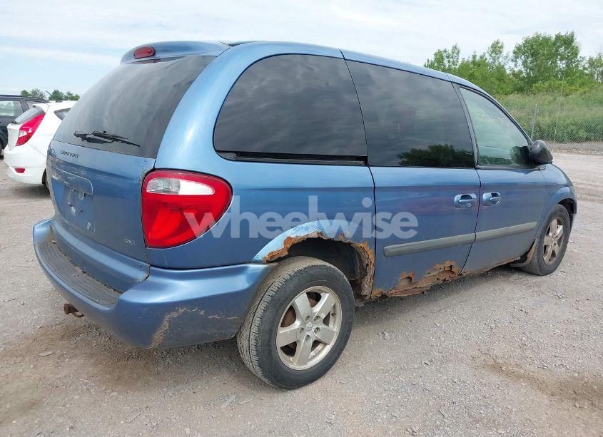 Photo 4 of 2007 Dodge Caravan SXT (VIN 1D8GP45R47B209069)