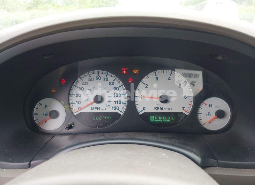 Photo 7 of 2007 Dodge Caravan SXT (VIN 1D8GP45R47B209069)