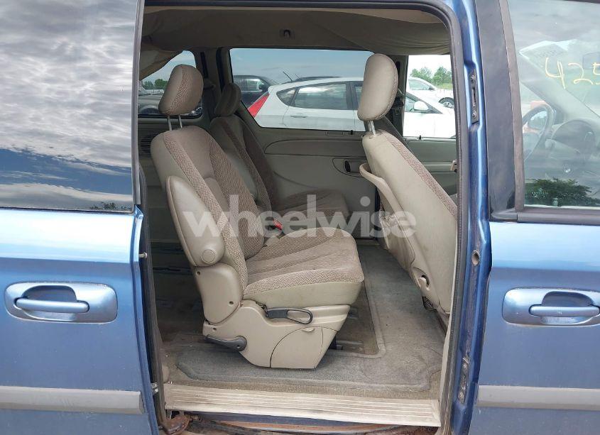 Photo 8 of 2007 Dodge Caravan SXT (VIN 1D8GP45R47B209069)