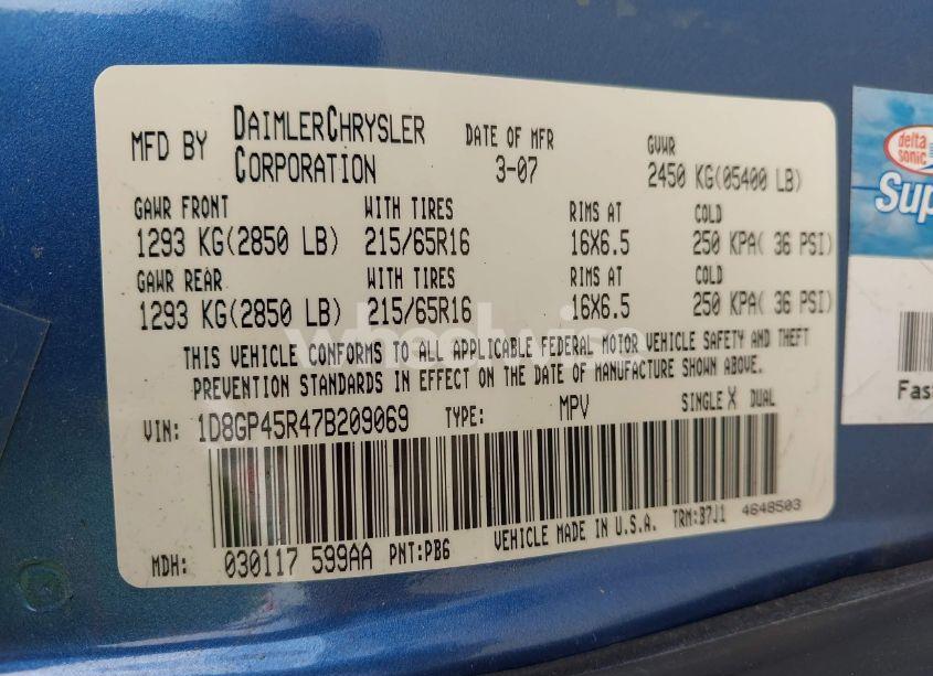Photo 9 of 2007 Dodge Caravan SXT (VIN 1D8GP45R47B209069)