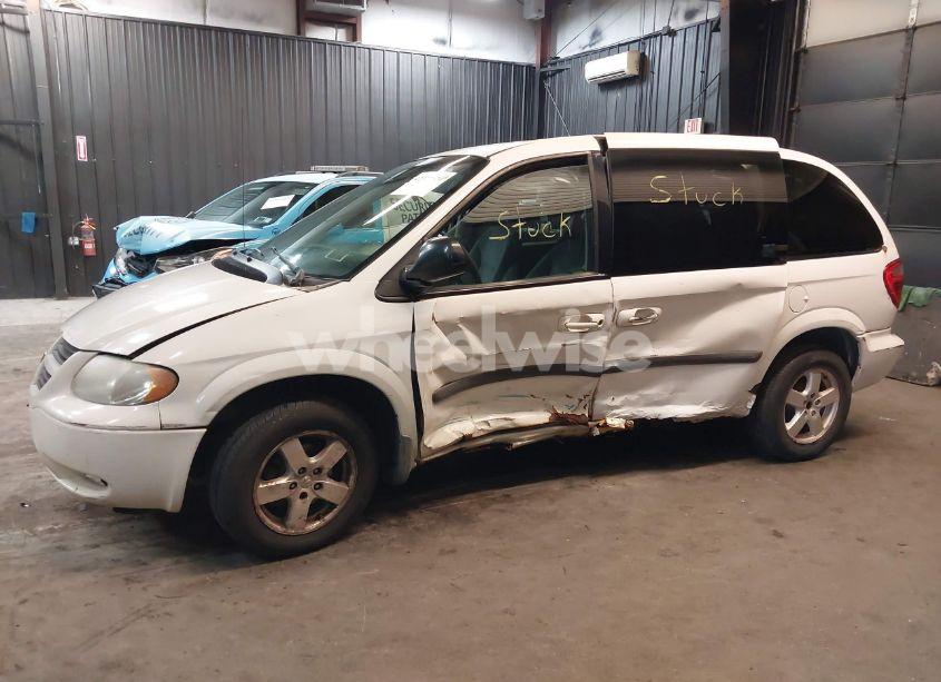 Photo 14 of 2006 Dodge Caravan SXT (VIN 1D8GP45R56B599663)