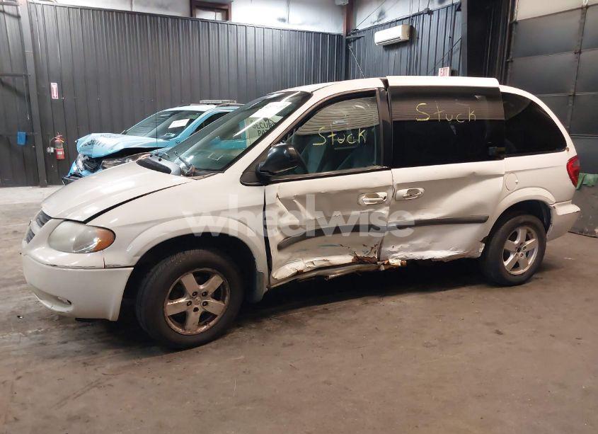 Photo 6 of 2006 Dodge Caravan SXT (VIN 1D8GP45R56B599663)