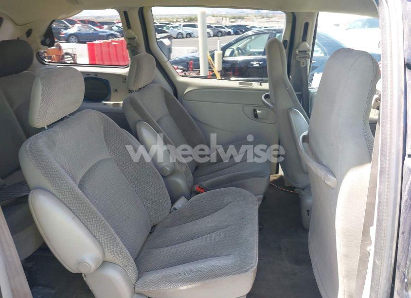 Photo 8 of 2005 Dodge Caravan SXT (VIN 1D8GP45R65B280660)