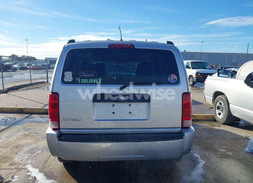 Photo 17 of 2008 Dodge Nitro SXT (VIN 1D8GT28K08W283176)