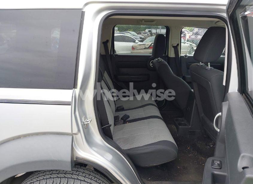 Photo 8 of 2007 Dodge Nitro SXT (VIN 1D8GU28K97W601744)