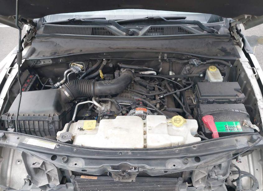 Photo 10 of 2008 Dodge Nitro SXT (VIN 1D8GU28K98W231493)