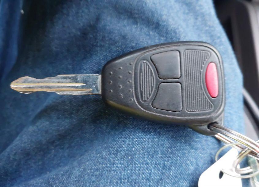 Photo 11 of 2008 Dodge Nitro SXT (VIN 1D8GU28K98W231493)