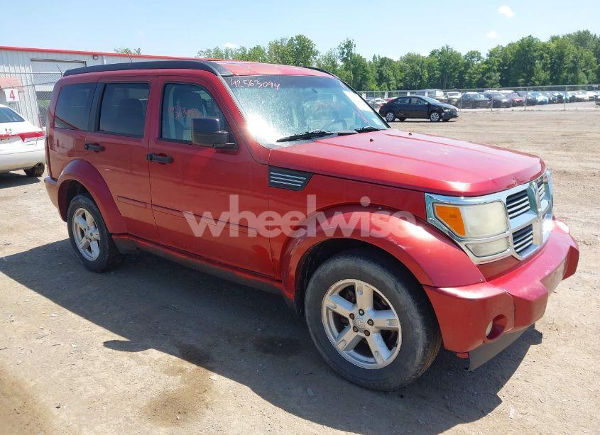 2008 Dodge Nitro SXT (VIN 1D8GU28KX8W124498) main photo