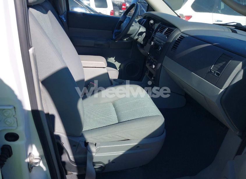 Photo 5 of 2008 Dodge Durango SXT (VIN 1D8HD38K88F120850)