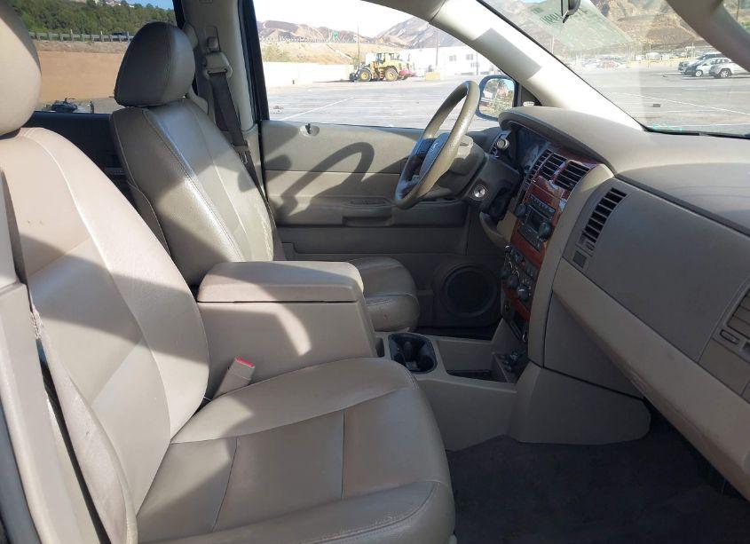 Photo 5 of 2004 Dodge Durango SLT (VIN 1D8HD48D04F180493)