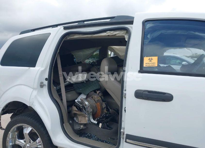 Photo 16 of 2007 Dodge Durango SLT (VIN 1D8HD48P47F538449)