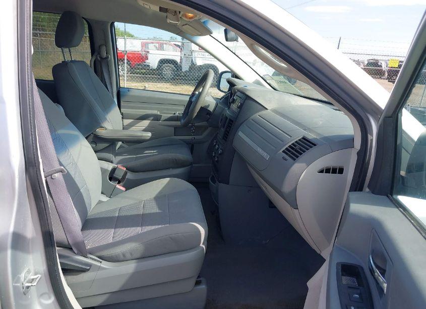 Photo 5 of 2009 Dodge Grand CARAVAN SE (VIN 1D8HN44E99B516569)