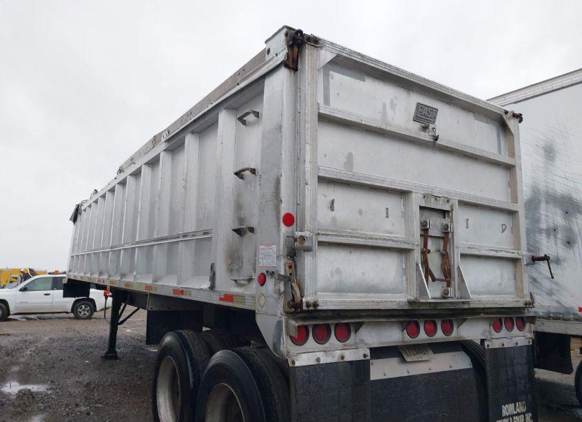 Photo 3 of 1985 East Randolph (VIN 1E1D1R282FRH06743)