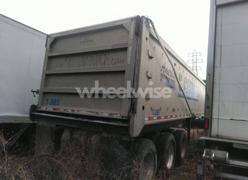 Photo 4 of 2005 East Manufacturing SEMI (VIN 1E1D2P3875RE34385)