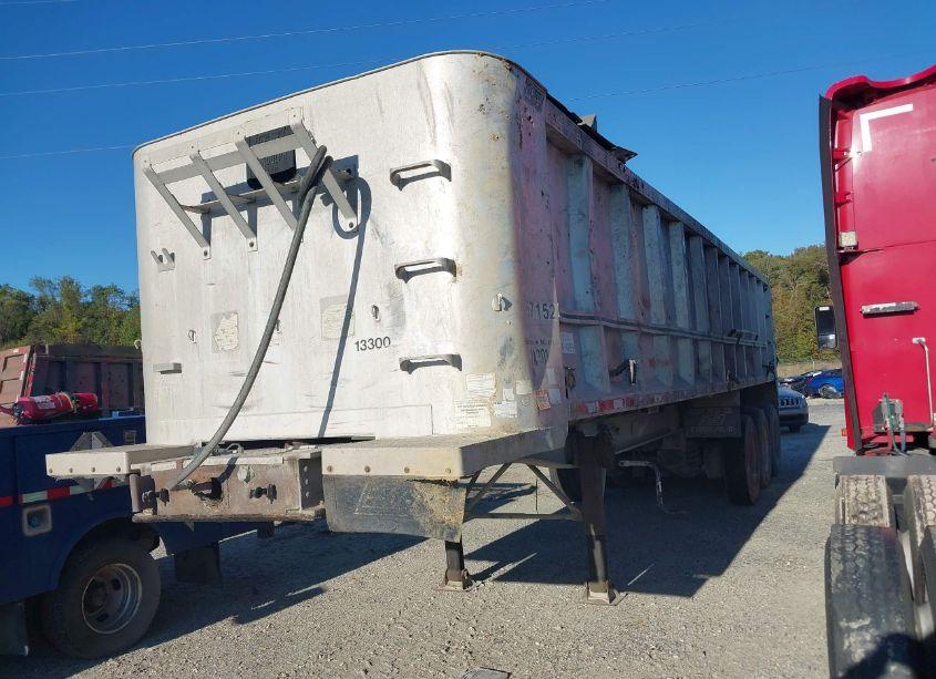 Photo 2 of 1992 East Manufacturing DUMP (VIN 1E1D2S383NRB13300)