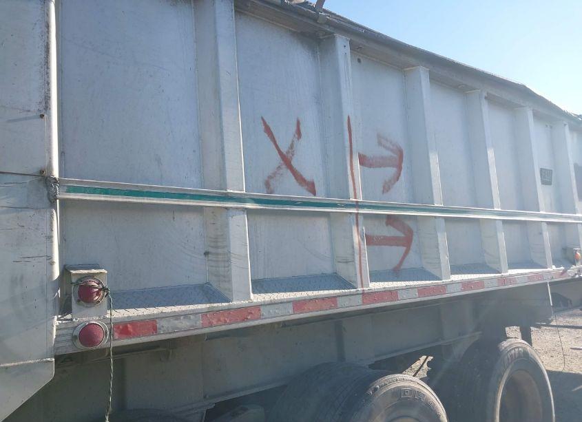 Photo 6 of 1992 East Manufacturing DUMP (VIN 1E1D2S383NRB13300)