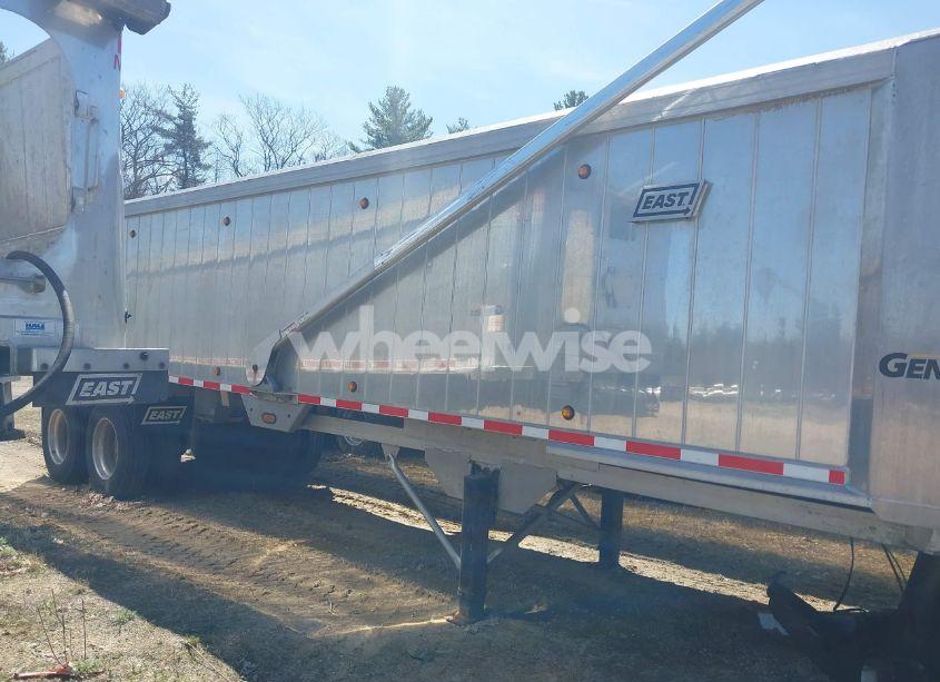 Photo 12 of 2018 East Manufacturing DUMP TRAILER (VIN 1E1F9P288JR062290)