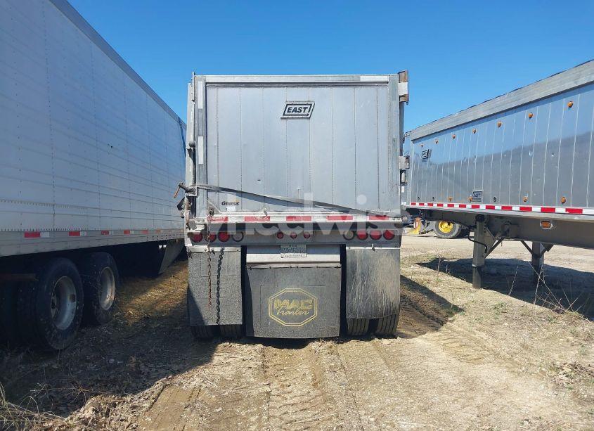 Photo 14 of 2018 East Manufacturing DUMP TRAILER (VIN 1E1F9P288JR062290)
