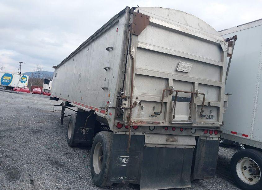 Photo 3 of 2005 East Manufacturing DUMP (VIN 1E1F9U2815RG34994)