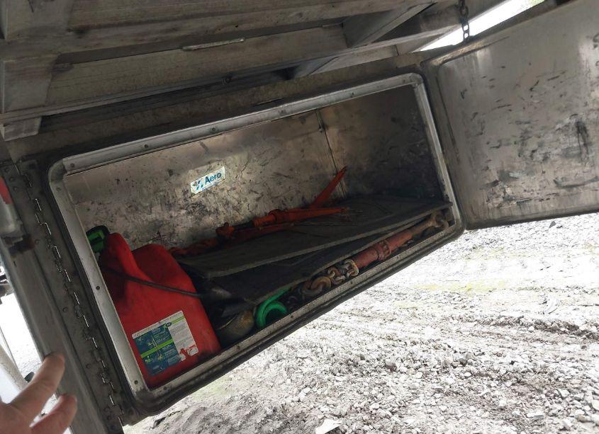 Photo 10 of 2017 East Manufacturing UNKNOWN (VIN 1E1F9U284HR058388)