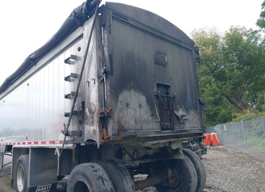 Photo 11 of 2017 East Manufacturing UNKNOWN (VIN 1E1F9U284HR058388)