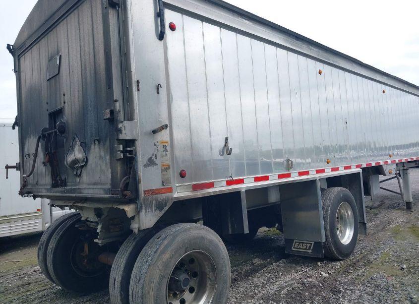 Photo 4 of 2017 East Manufacturing UNKNOWN (VIN 1E1F9U284HR058388)