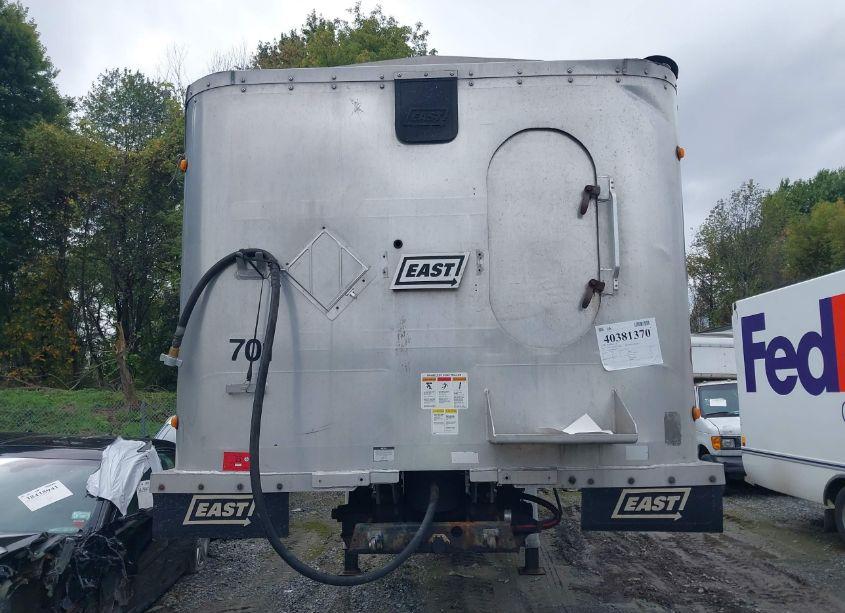 Photo 7 of 2017 East Manufacturing UNKNOWN (VIN 1E1F9U284HR058388)