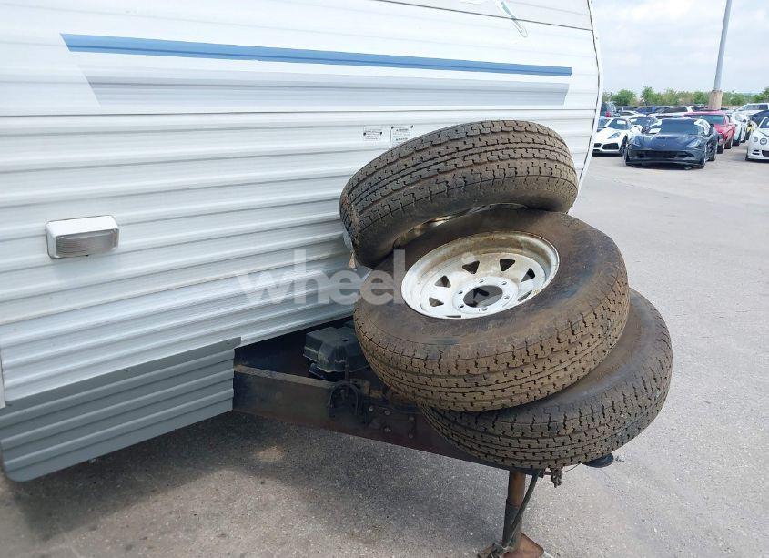 Photo 7 of 2004 Fleetwood Terry 320D (VIN 1EA1D322642968805)