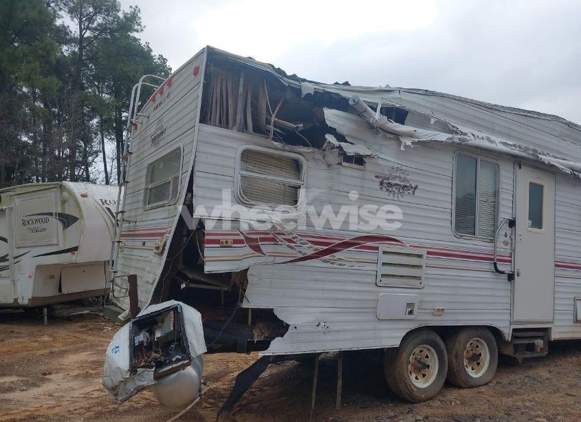 Photo 6 of 2000 Fleetwood Terravac (VIN 1EA5J2720Y4087069)