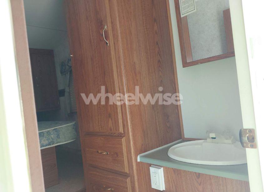 Photo 16 of 2001 Fleetwood Terry (VIN 1EA5J272414090028)