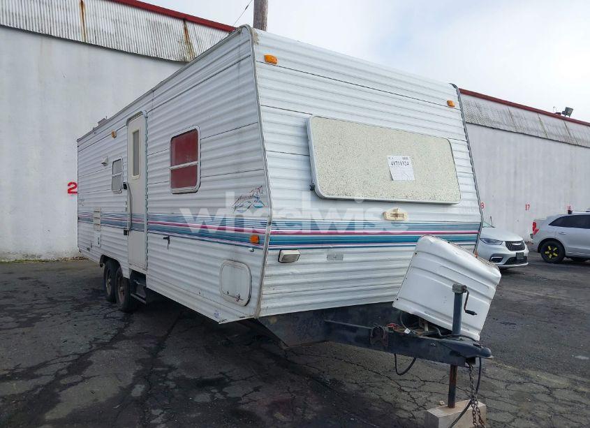 1999 Fleetwood Prowler LS SERIES M-26H (VIN 1EC1H262XX2468585) main photo