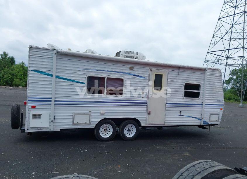 Photo 13 of 2001 Fleetwood Prowler (VIN 1EC1J242215337793)