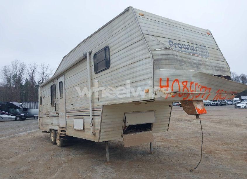 1992 Fleetwood Prowler (VIN 1EC5X3027N2864277) main photo