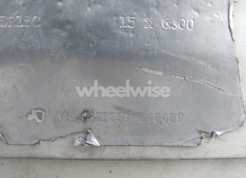 Photo 9 of 1993 Fleetwood Wilderness (VIN 1ED1S2923P4248489)