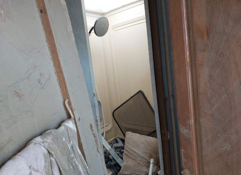 Photo 5 of 1996 Fleetwood Terry (VIN 1ED1T2621T4262287)