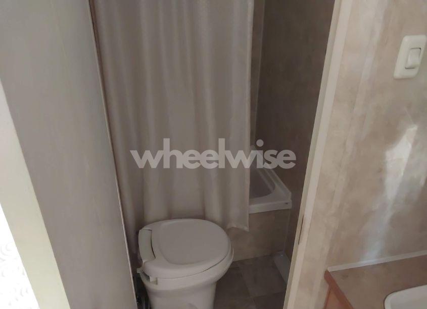 Photo 15 of 2007 Fleetwood Mallard (VIN 1EF1C182772495168)