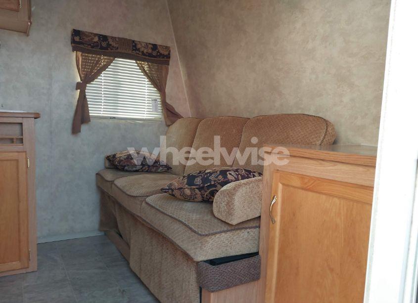 Photo 5 of 2007 Fleetwood Mallard (VIN 1EF1C182772495168)