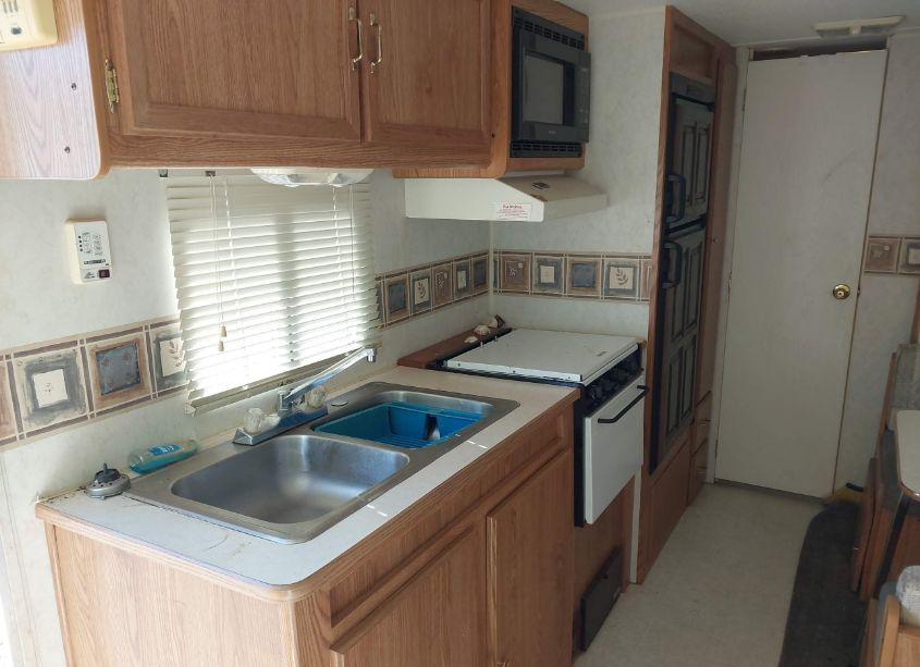 Photo 7 of 2001 Mallard 27h (VIN 1EF1H272412898461)