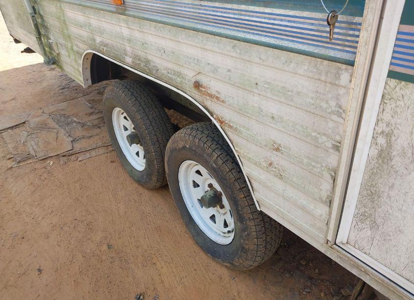 Photo 12 of 1999 Mallard M-19n (VIN 1EF1S2920X4080057)