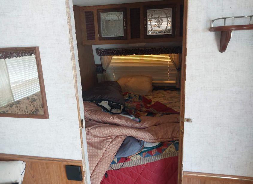 Photo 5 of 1999 Mallard M-19n (VIN 1EF1S2920X4080057)