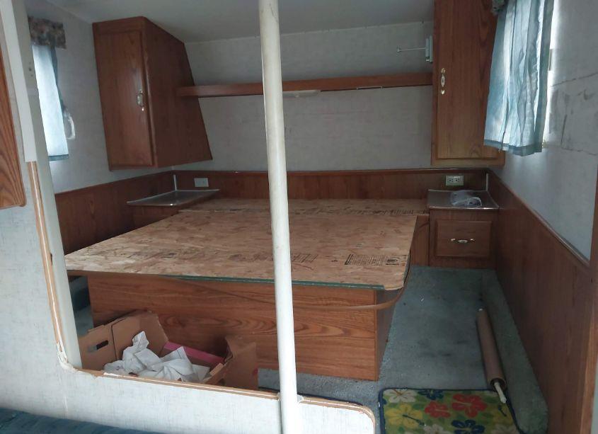 Photo 12 of 2000 Mallard Other (VIN 1EF5M2328Y2470289)