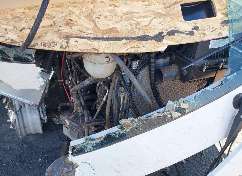 Photo 10 of 2023 Ford F53 N/A (VIN 1F65F5DN0P0A02822)