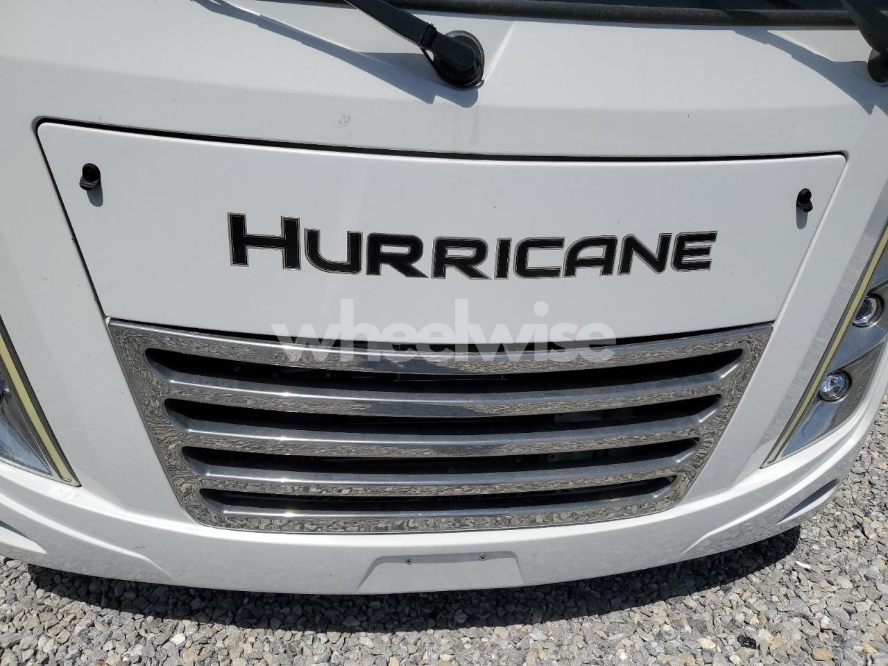 Photo 7 of 2023 FORD F53 (VIN 1F65F5DN1N0A14877)