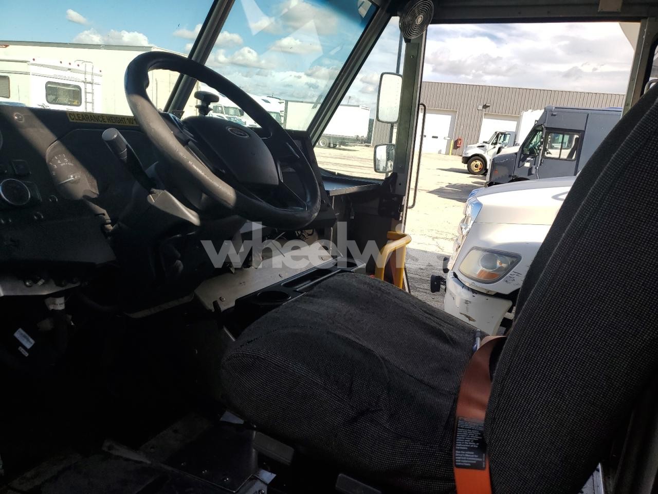 Photo 8 of 2020 FORD F59 (VIN 1F65F5KN0L0A01960)