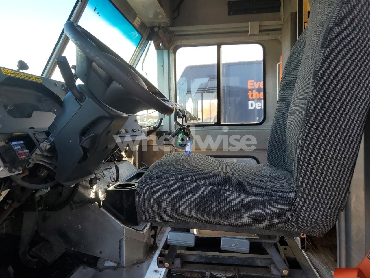 Photo 7 of 2020 FORD F59 (VIN 1F65F5KN1L0A03717)