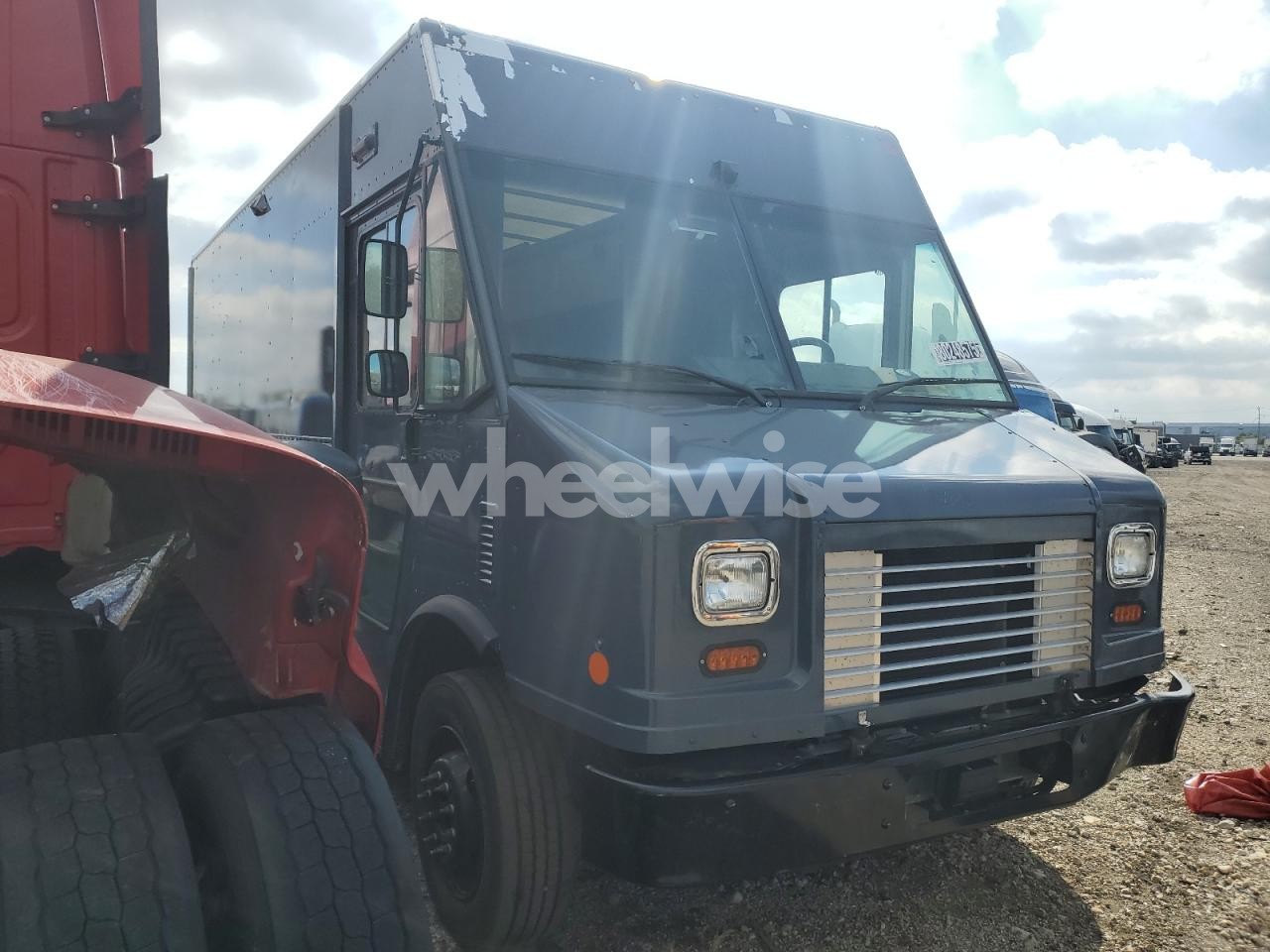 Photo 4 of 2020 FORD F59 (VIN 1F65F5KN1L0A10487)