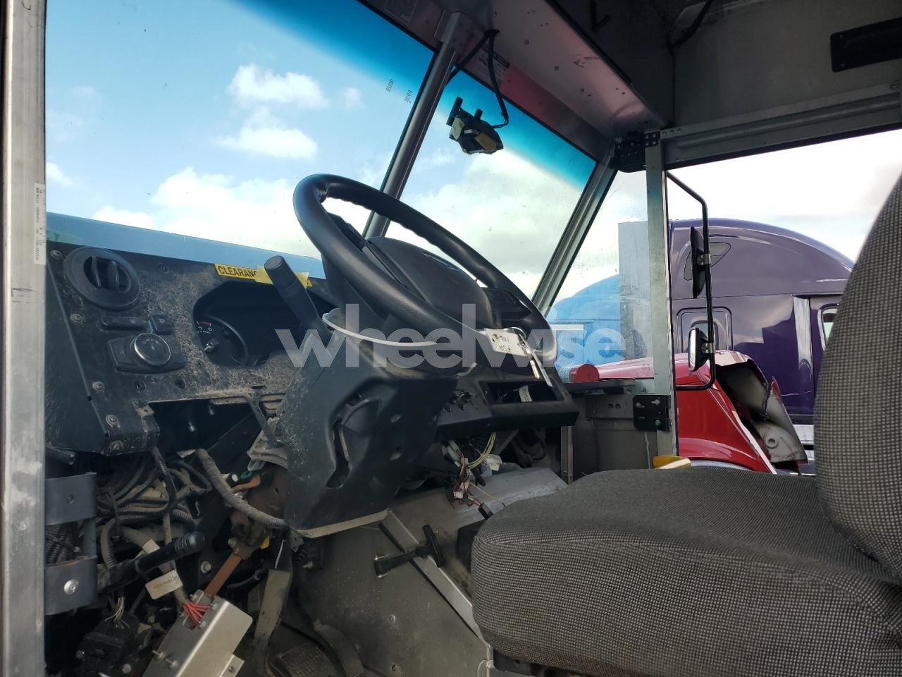 Photo 7 of 2020 FORD F59 (VIN 1F65F5KN1L0A10487)