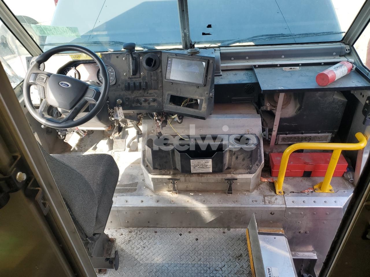 Photo 8 of 2020 FORD F59 (VIN 1F65F5KN1L0A10487)